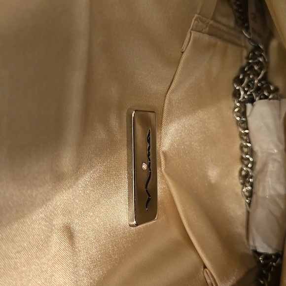 Nina Rose Gold And Silver Elegant Clutch - Picture 15 of 17